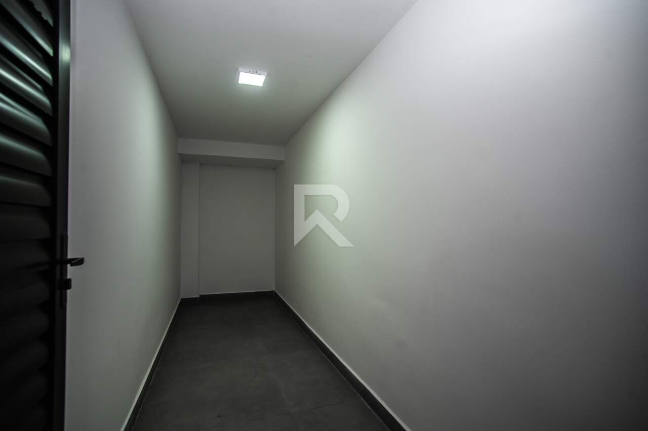 Casa de Rua com Face Norte, 3 quartos 3 Vagas para locação, 230 m² - São Braz - Curitiba/PR miniatura 33