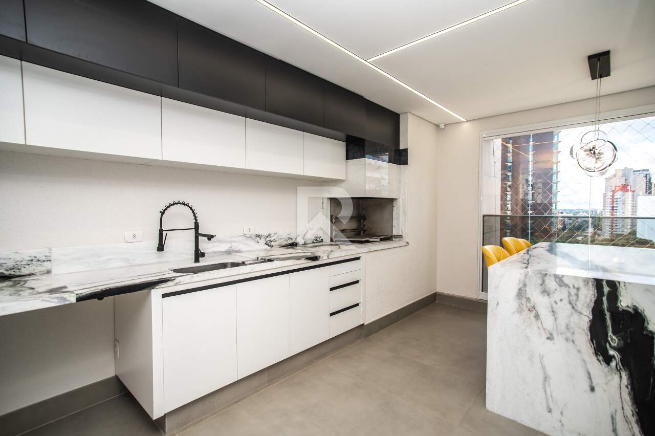 Apartamento Mobiliado de Alto Padrão em Cond. Clube com 4 suítes e 255m² p/ Locação - Ecoville - Curitiba miniatura 9