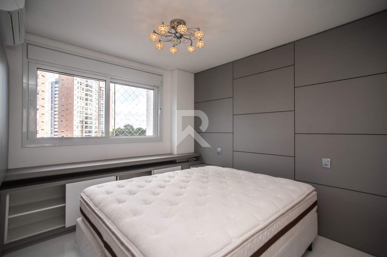 Apartamento Mobiliado de Alto Padrão em Cond. Clube com 4 suítes e 255m² p/ Locação - Ecoville - Curitiba miniatura 17