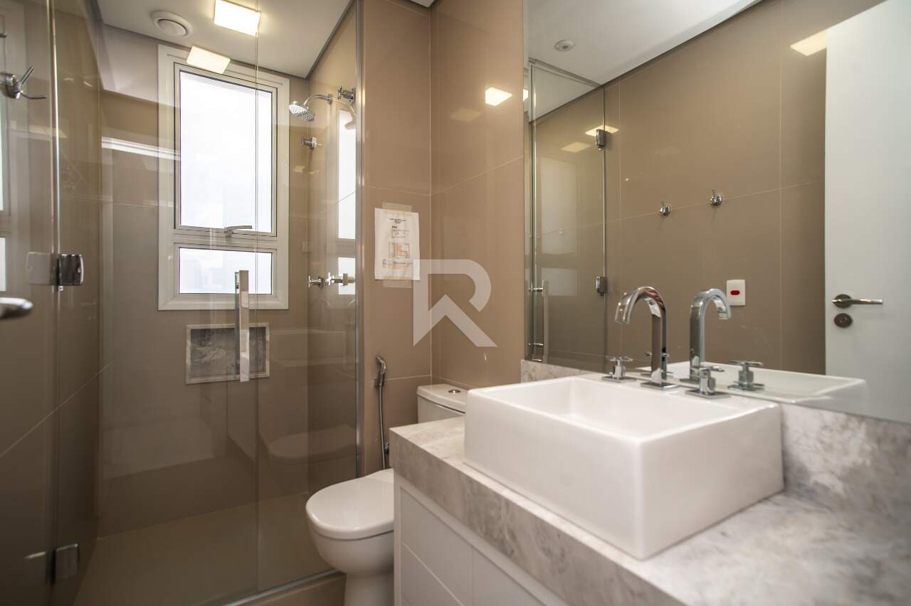 Apartamento Mobiliado de Alto Padrão em Cond. Clube com 4 suítes e 255m² p/ Locação - Ecoville - Curitiba miniatura 16
