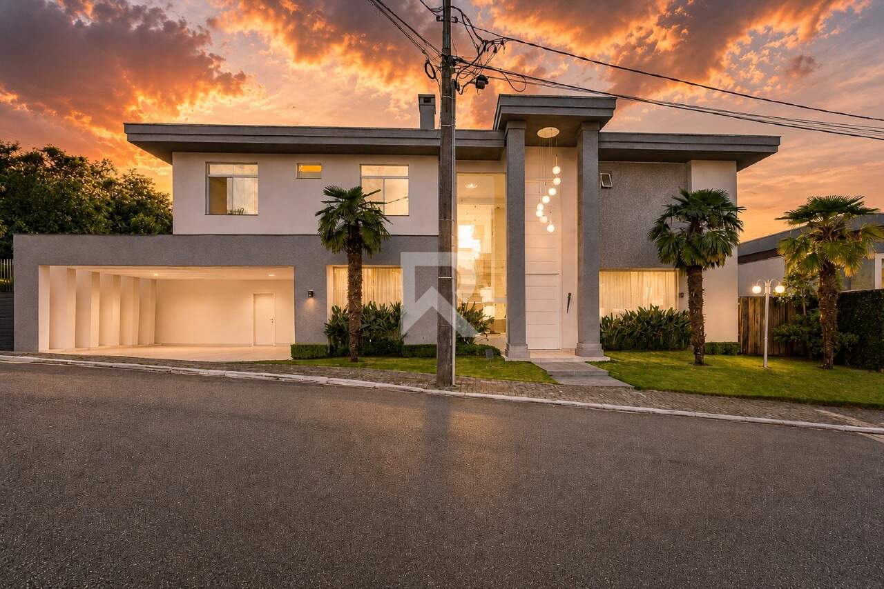 Casa Moderna Semi Mobiliada em Cond. Clube com 4 suítes, Quintal e 458m2 para aluguel - Santa Felicidade, Curitiba miniatura 51