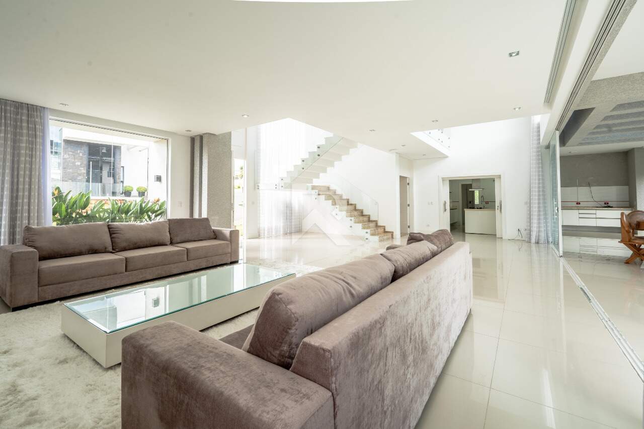 Casa Moderna Semi Mobiliada em Cond. Clube com 4 suítes, Quintal e 458m2 para aluguel - Santa Felicidade, Curitiba miniatura 8