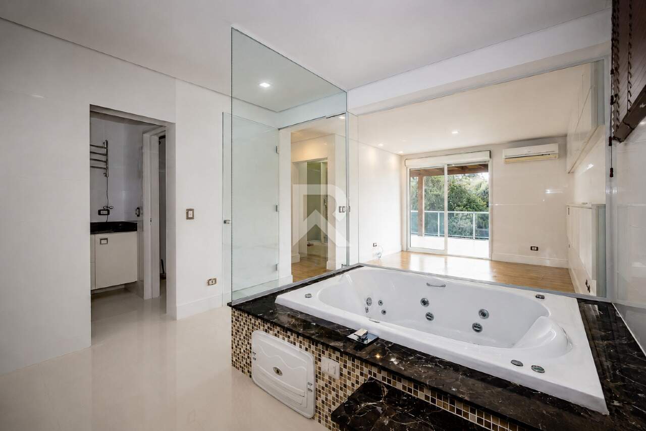 Casa Moderna Semi Mobiliada em Cond. Clube com 4 suítes, Quintal e 458m2 para venda - Santa Felicidade, Curitiba miniatura 21