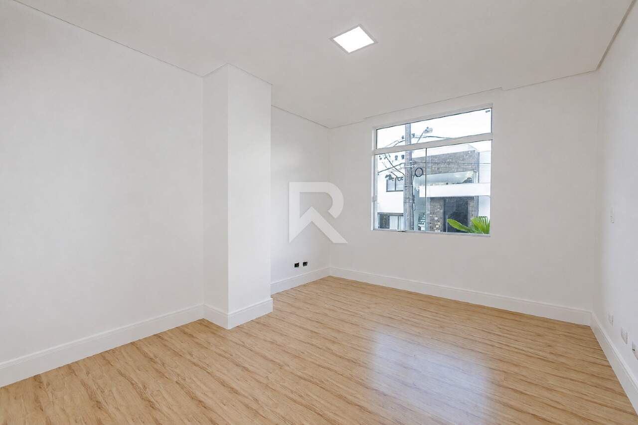Casa Moderna Semi Mobiliada em Cond. Clube com 4 suítes, Quintal e 458m2 para venda - Santa Felicidade, Curitiba miniatura 17