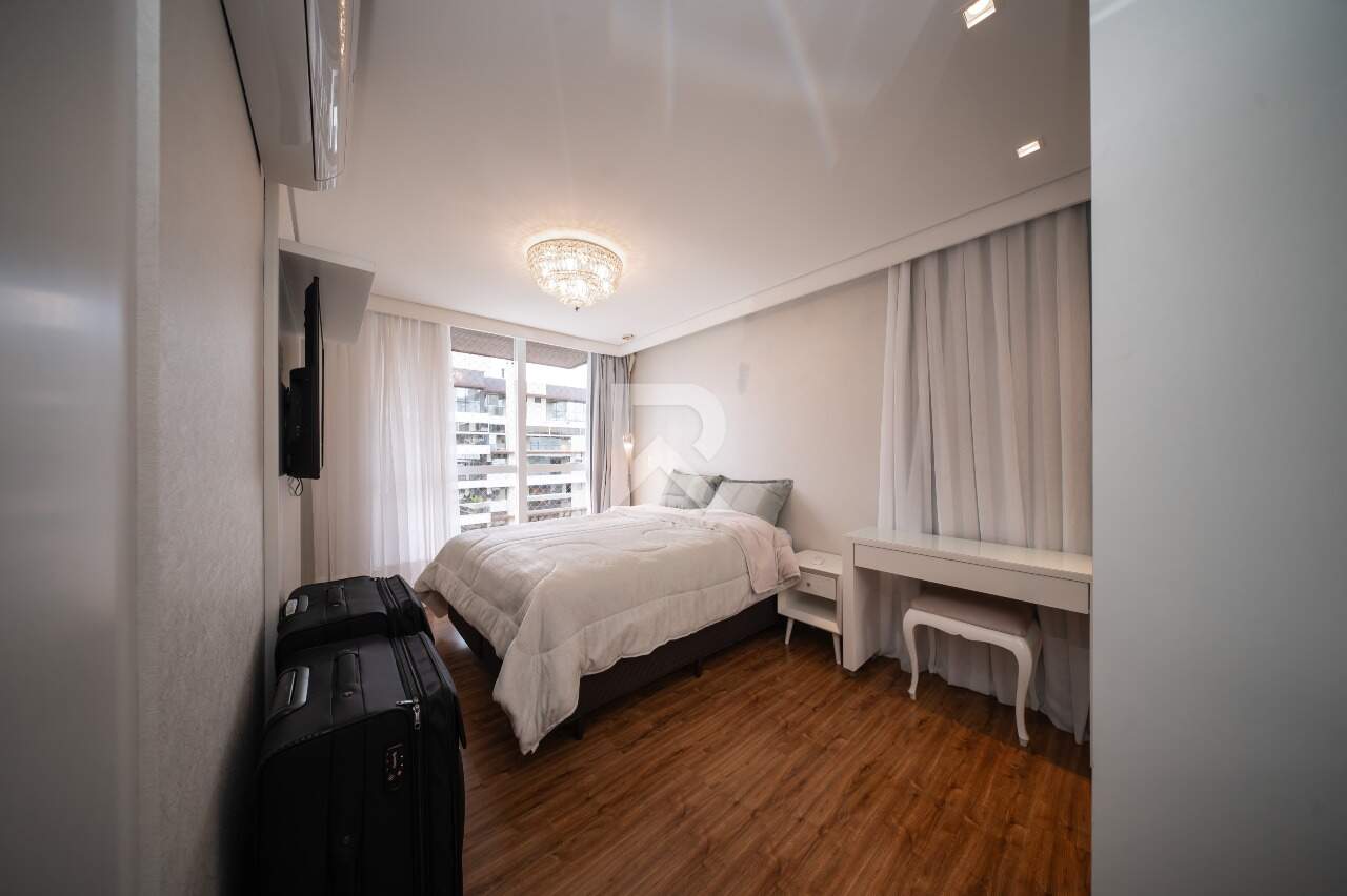 Apartamento Mobiliado com Vista Livre, 3 quartos 3 Vagas para locação, 130 m² - Água Verde - Curitiba/PR miniatura 21