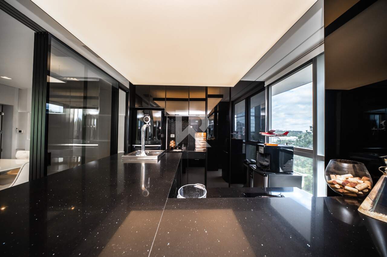 Apartamento de Alto Padrão no Edifício MAI HOME com 3 suítes e 338m2 para venda - Bigorrilho, Curitiba miniatura 9