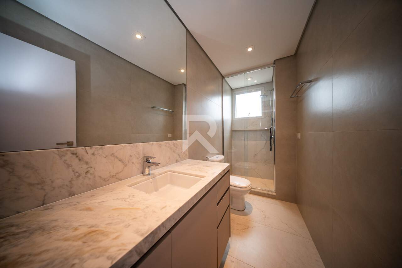 Cobertura Mobiliado no Ed. Terra Gutierrez com 2 suites, 3 vagas e 212m2 para aluguel - Batel, Curitiba miniatura 24