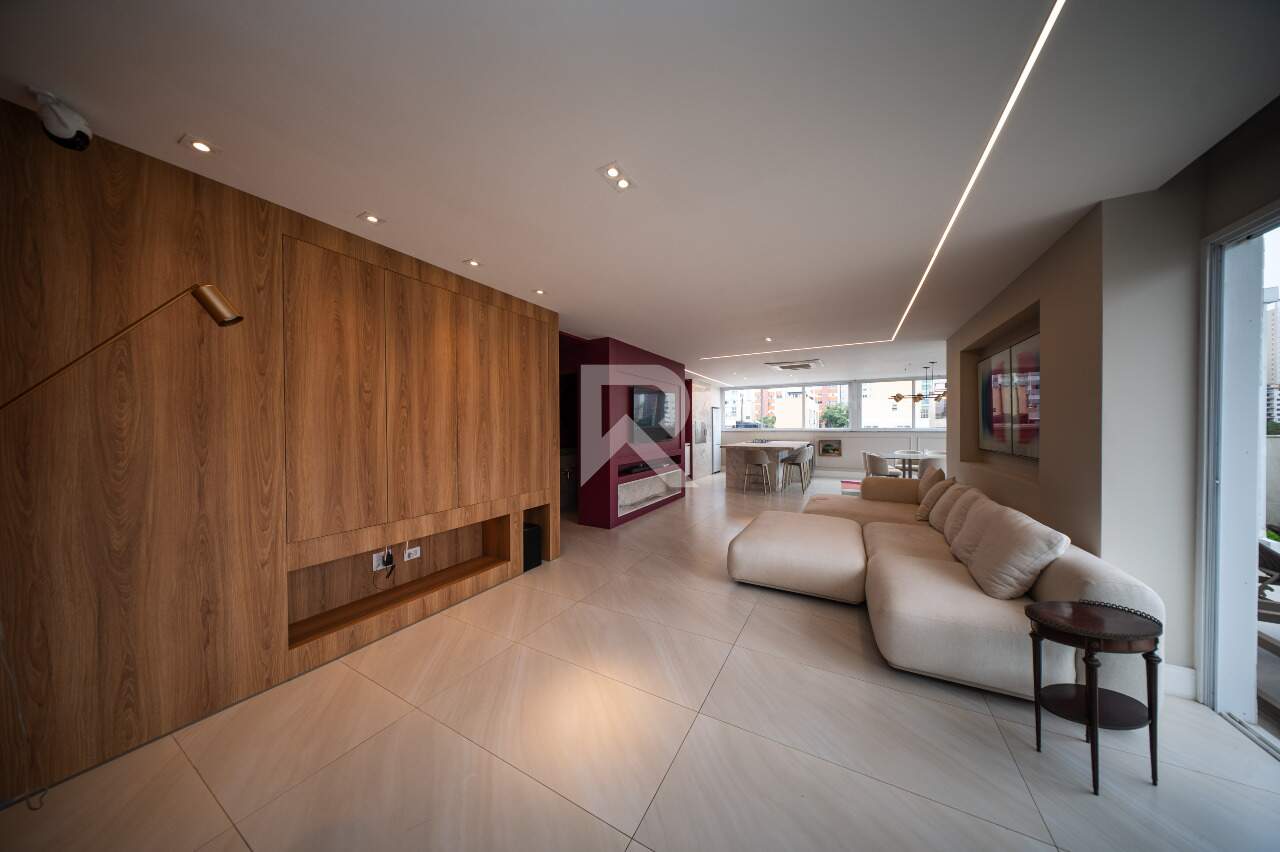 Cobertura Mobiliado no Ed. Terra Gutierrez com 2 suites, 3 vagas e 212m2 para aluguel - Batel, Curitiba miniatura 2