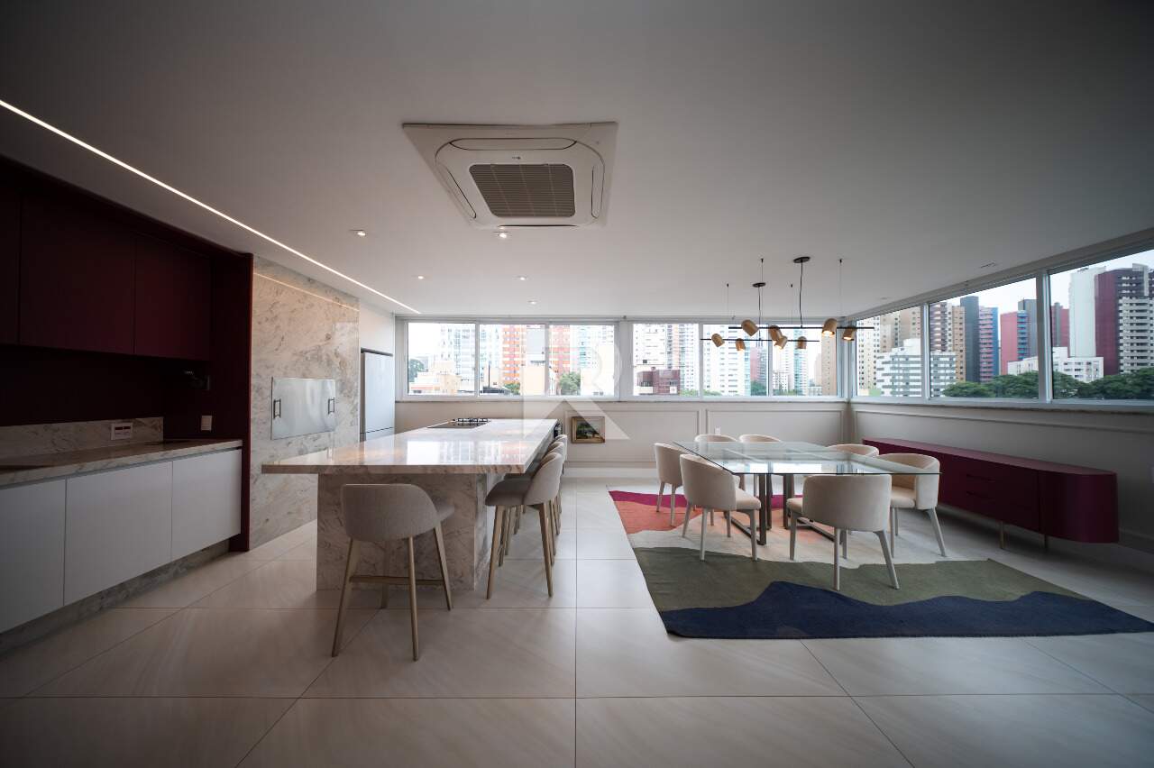 Cobertura Mobiliado no Ed. Terra Gutierrez com 2 suites, 3 vagas e 212m2 para aluguel - Batel, Curitiba miniatura 4