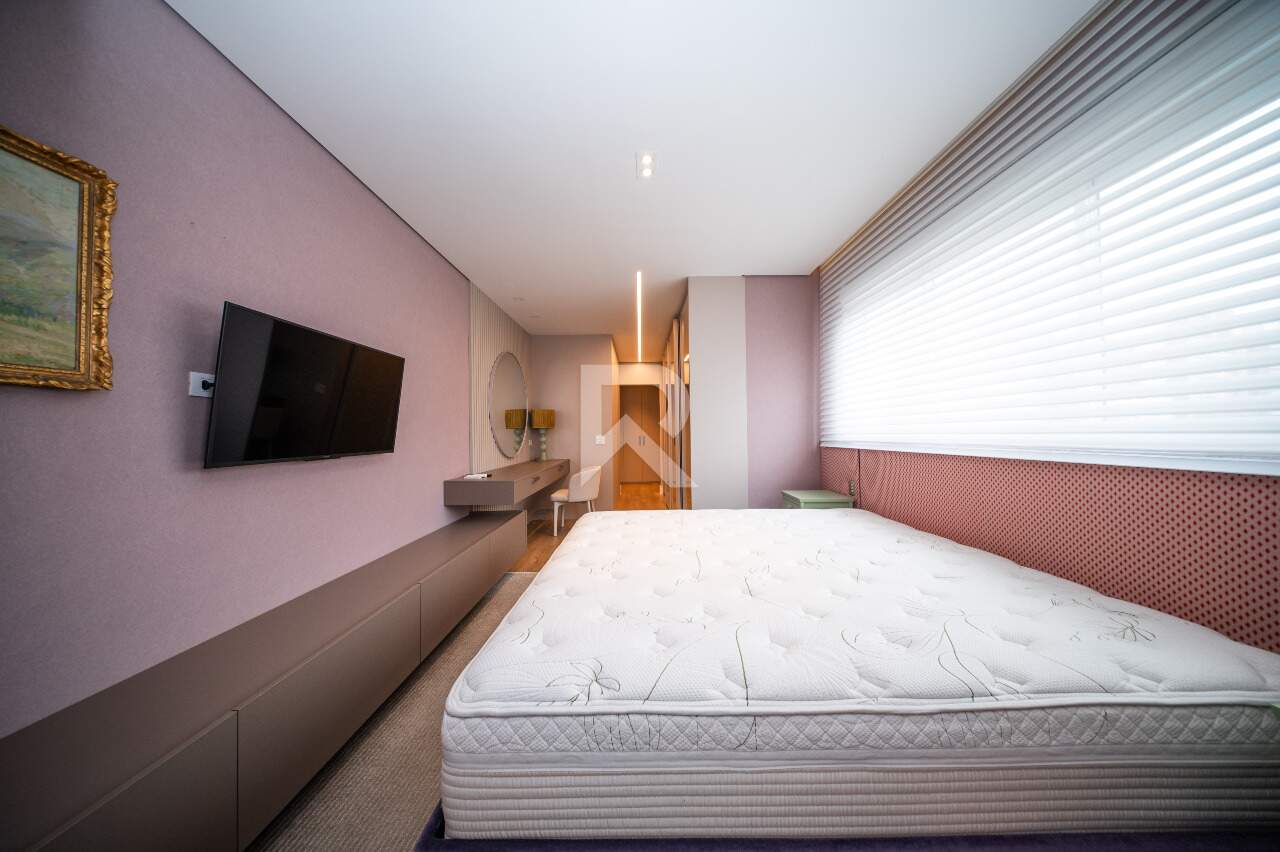 Cobertura Mobiliado no Ed. Terra Gutierrez com 2 suites, 3 vagas e 212m2 para aluguel - Batel, Curitiba miniatura 25