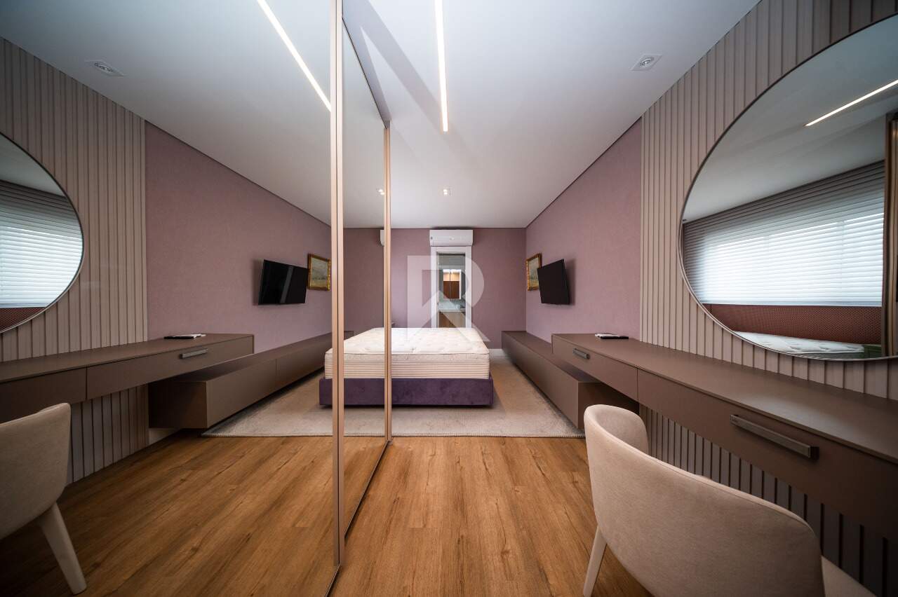 Cobertura Mobiliado no Ed. Terra Gutierrez com 2 suites, 3 vagas e 212m2 para aluguel - Batel, Curitiba miniatura 28