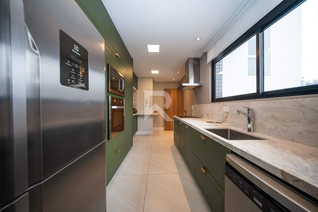 Cobertura Mobiliado no Ed. Terra Gutierrez com 2 suites, 3 vagas e 212m2 para aluguel - Batel, Curitiba miniatura 16