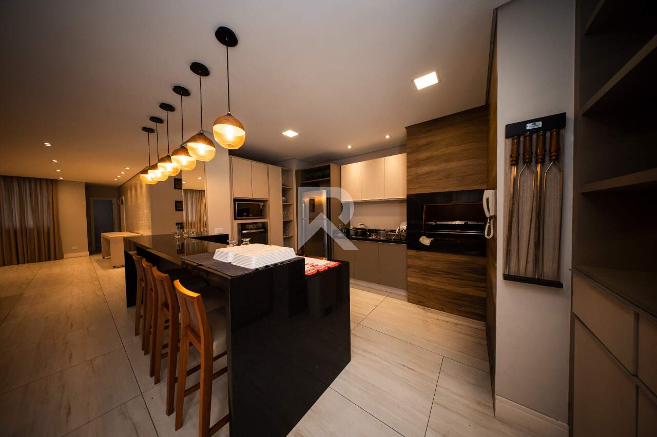 Cobertura Mobiliado no Ed. Terra Gutierrez com 2 suites, 3 vagas e 212m2 para aluguel - Batel, Curitiba miniatura 41