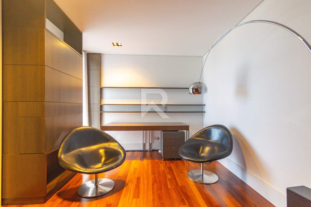 Apartamento Decorado Face Norte com 4 Vagas à venda, 338 m² - Bigorrilho/Champagnat - Curitiba/PR miniatura 41