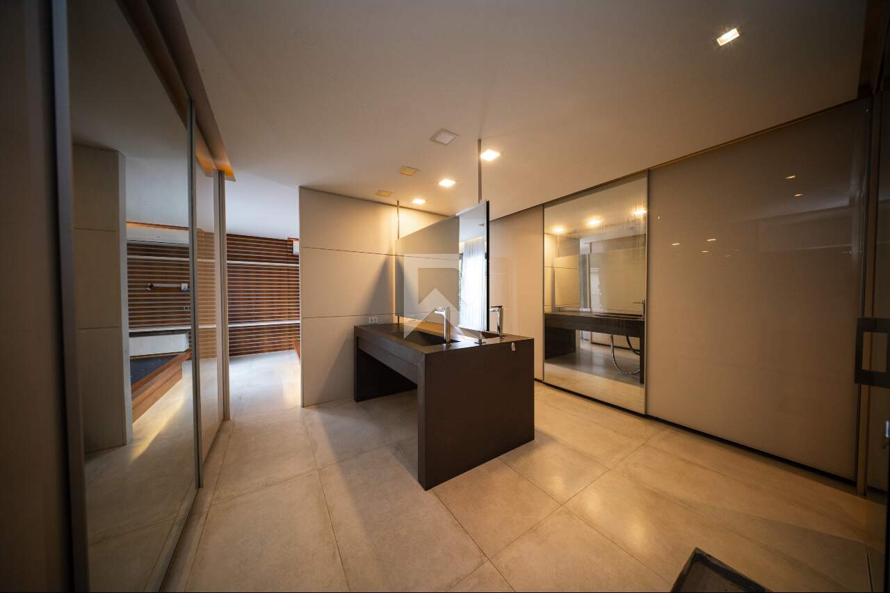 Casa com Jardim, 4 suítes 4 Vagas à venda, 549 m² - Campo Comprido - Curitiba/PR miniatura 27