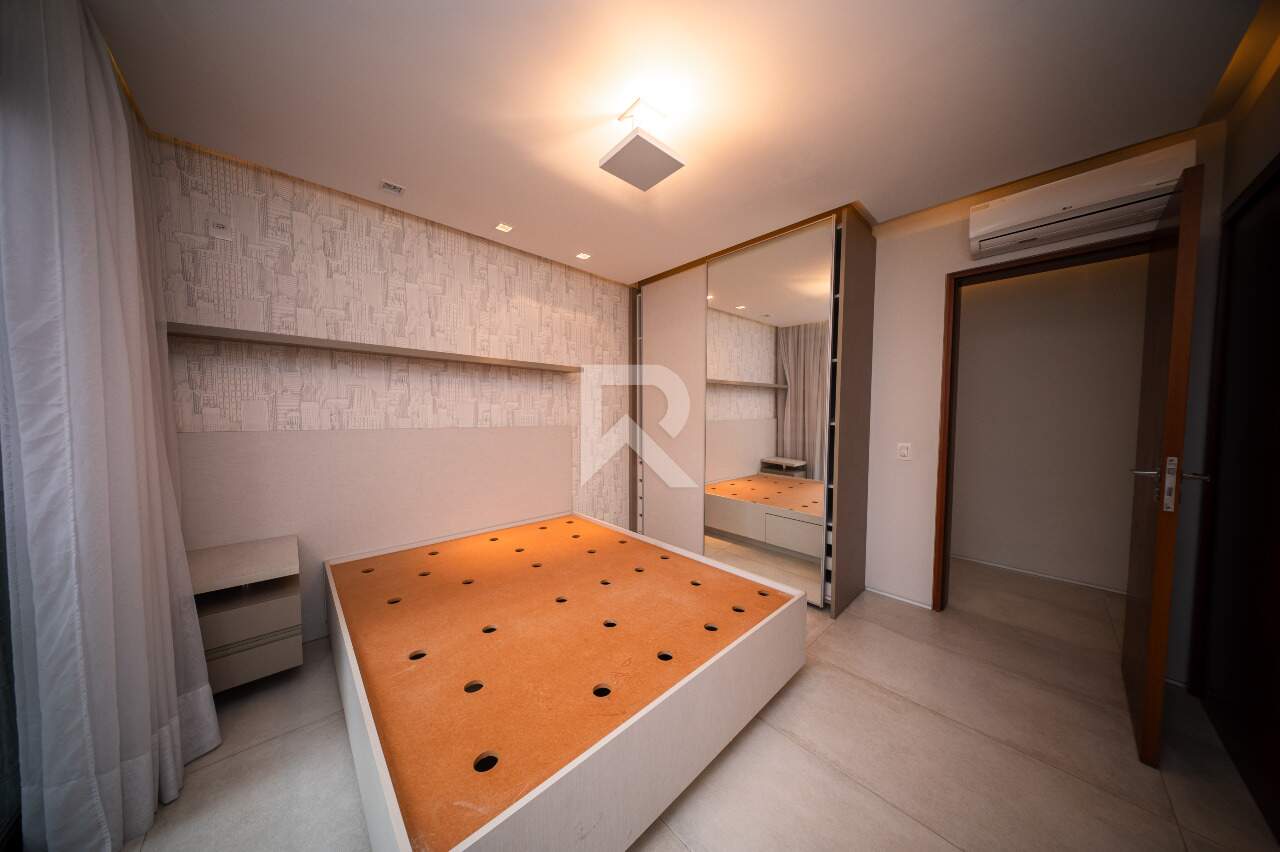 Casa com Jardim, 4 suítes 4 Vagas à venda, 549 m² - Campo Comprido - Curitiba/PR miniatura 17