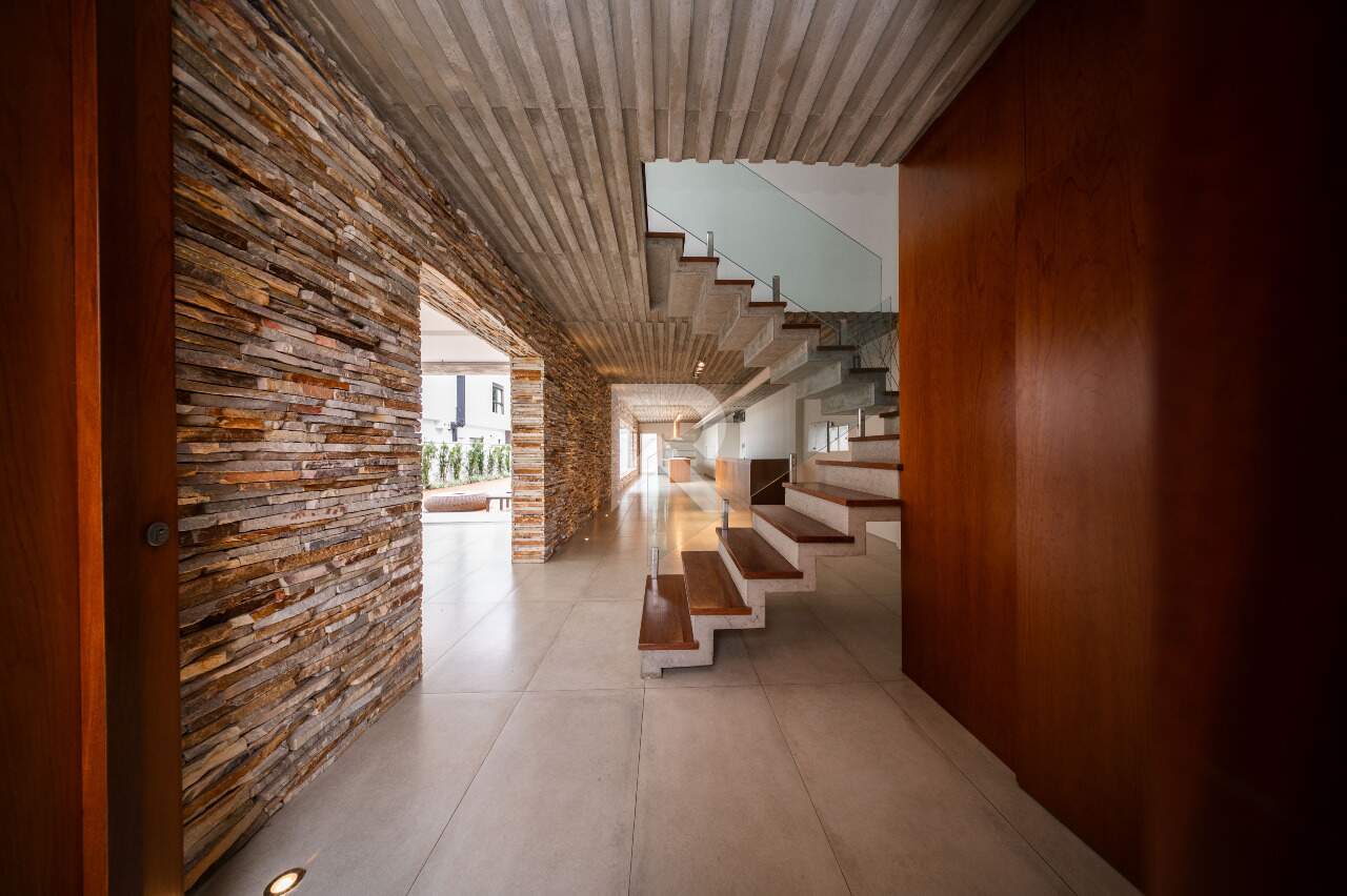 Casa com Jardim, 4 suítes 4 Vagas à venda, 549 m² - Campo Comprido - Curitiba/PR miniatura 11