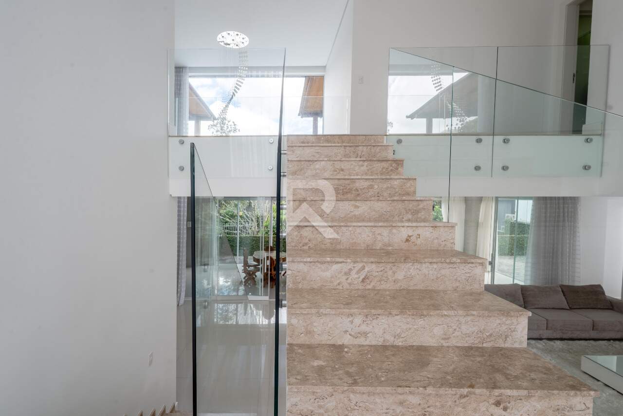 Casa Moderna Semi Mobiliada em Cond. Clube com 4 suítes, Quintal e 458m2 para venda - Santa Felicidade, Curitiba miniatura 24