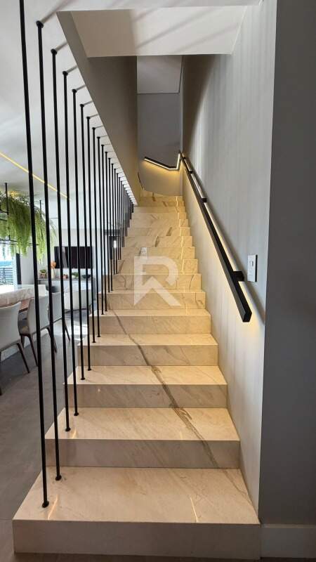 Cobertura com Vista Livre Definitiva, 4 Quartos 5 Vagas para Locação, 267 m² - Cabral - Curitiba/PR miniatura 5