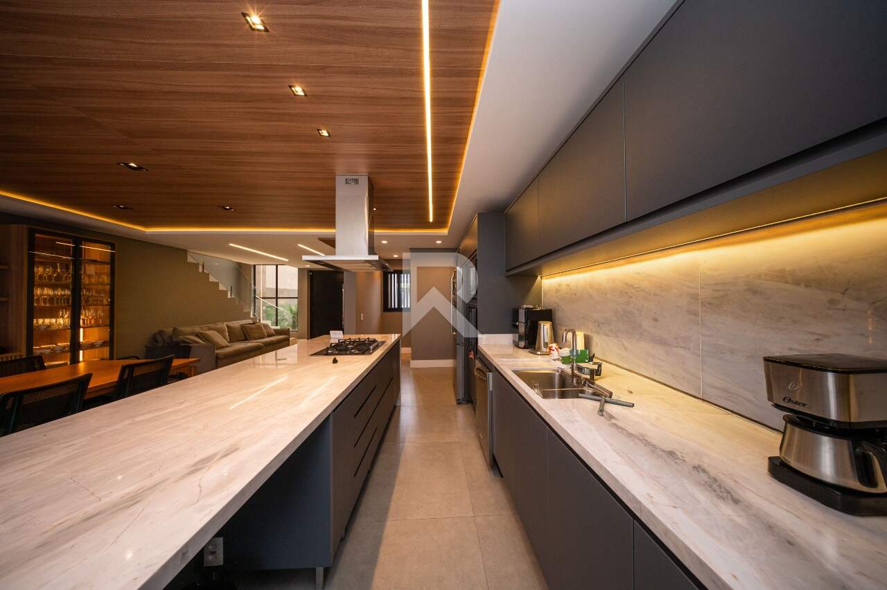 Sobrado em Condomínio, com 3 quartos e 3 Vagas à venda, 243 m² - Campo Comprido - Curitiba/PR miniatura 13