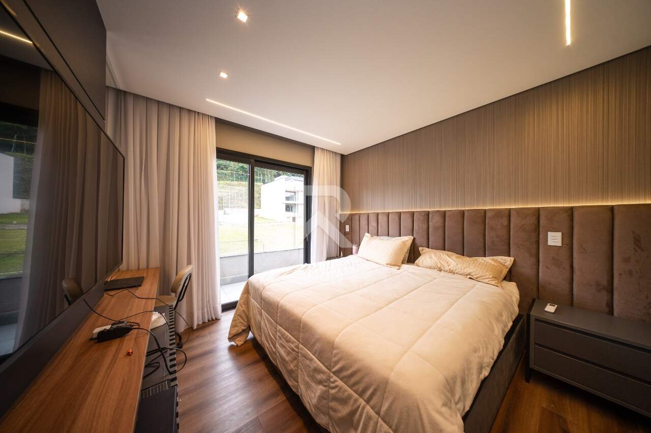 Sobrado em Condomínio, com 3 quartos e 3 Vagas à venda, 243 m² - Campo Comprido - Curitiba/PR miniatura 16