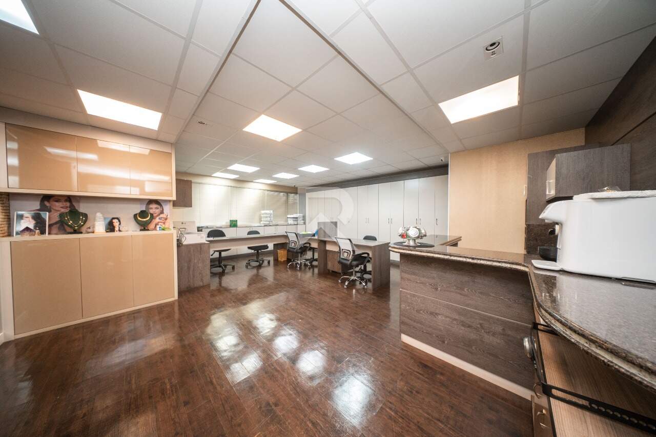 Sala Comercial Mobiliada para Locação no Helbor Office | 78m² Privativos | 2 Vagas | Mossunguê – Curitiba/PR miniatura 7