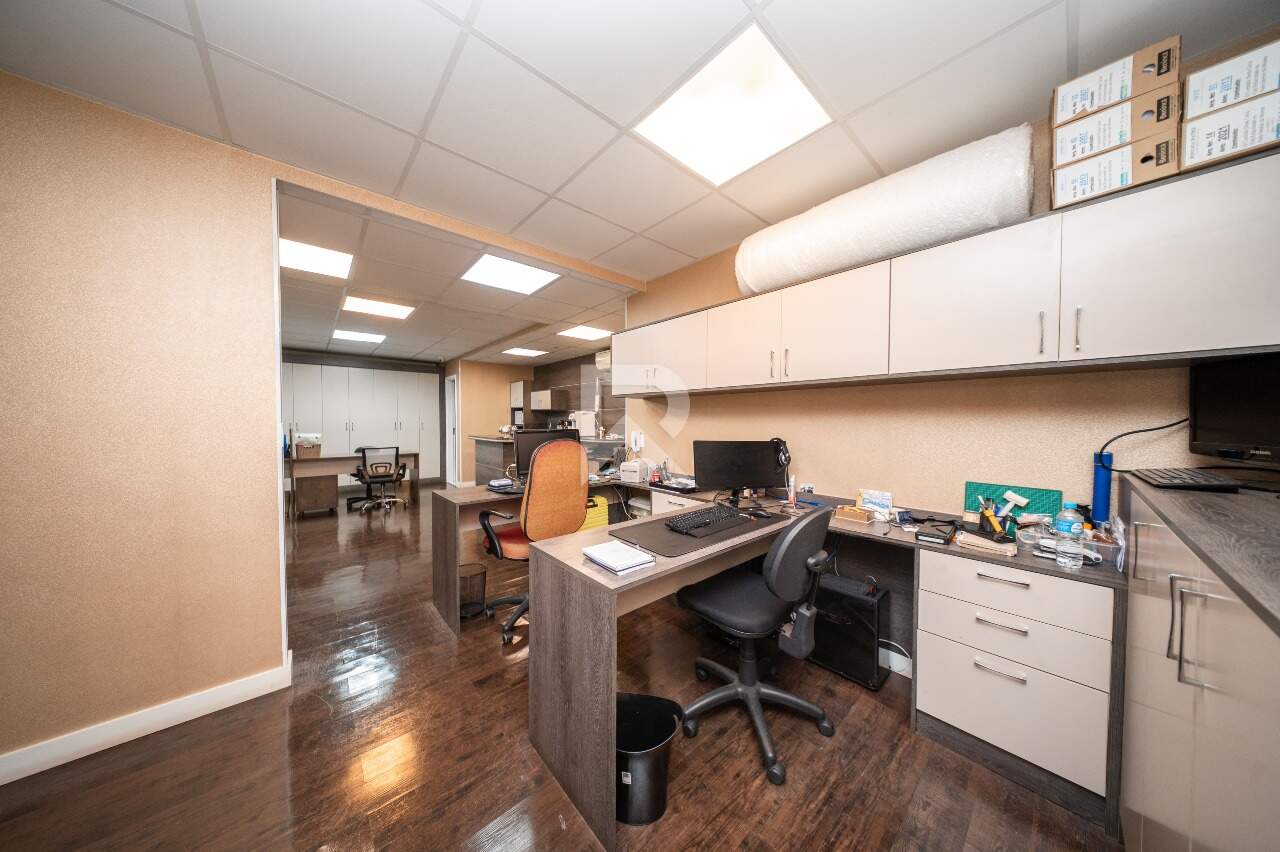 Sala Comercial Mobiliada para Locação no Helbor Office | 78m² Privativos | 2 Vagas | Mossunguê – Curitiba/PR miniatura 16