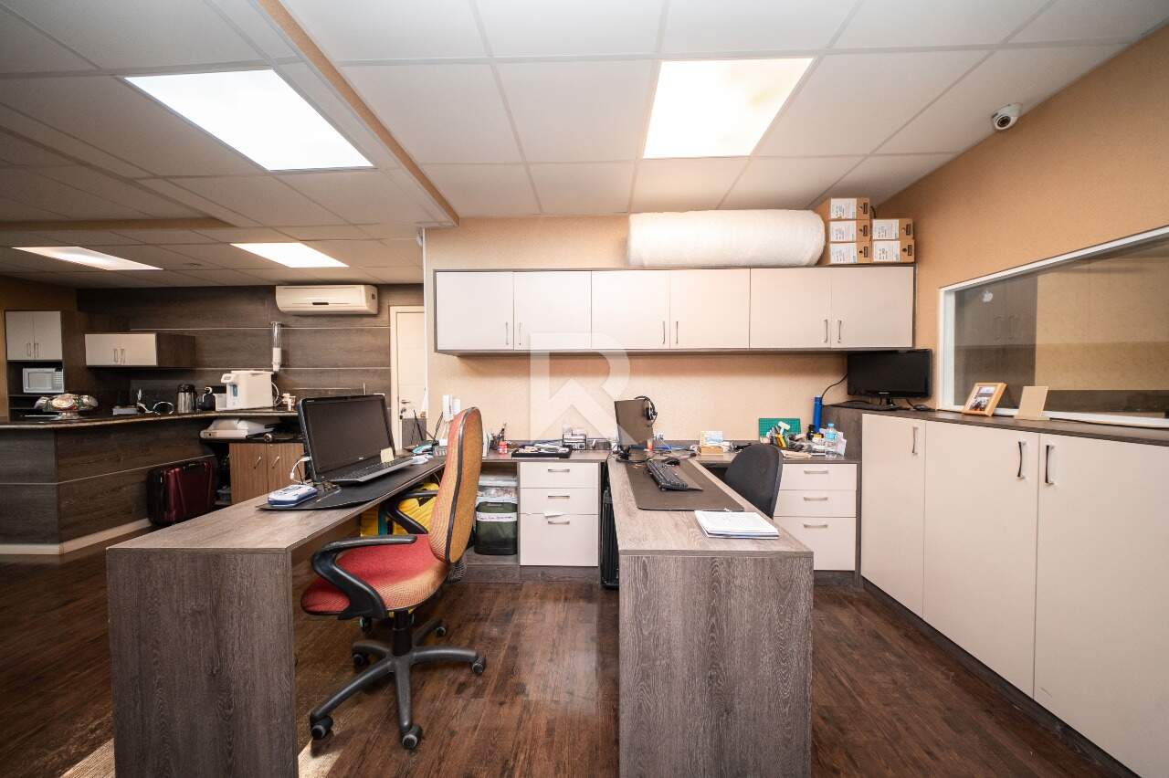 Sala Comercial Mobiliada para Locação no Helbor Office | 78m² Privativos | 2 Vagas | Mossunguê – Curitiba/PR miniatura 18