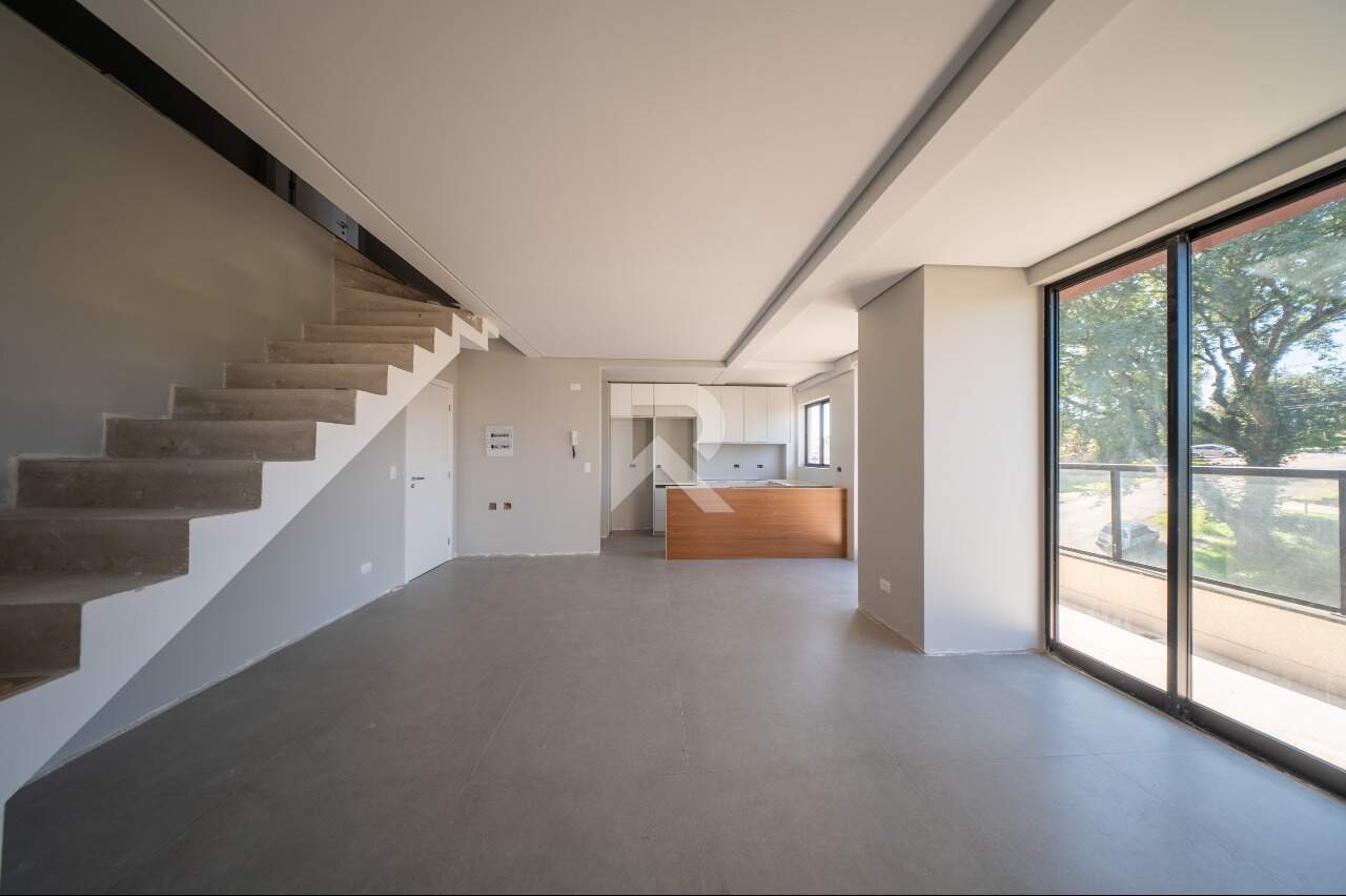 Cobertura com Vista Livre, 2 Suítes e 3 Vagas para Locação, 123 m² - Campina do Siqueira - Curitiba/PR