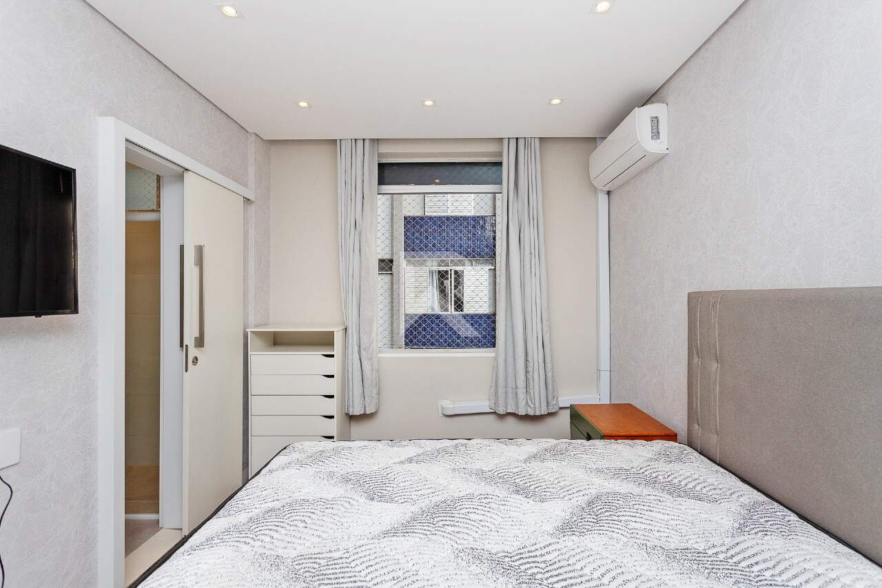 Apartamento Mobiliado, 3 quartos 1 Vaga para locação, 101 m² - Batel- Curitiba/PR miniatura 11