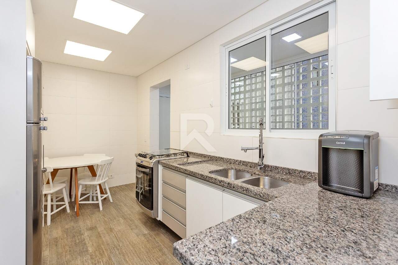 Apartamento Mobiliado, 3 quartos 1 Vaga para locação, 101 m² - Batel- Curitiba/PR miniatura 34