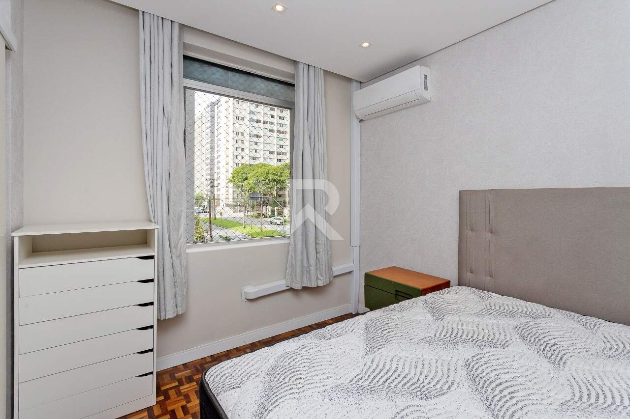 Apartamento Mobiliado, 3 quartos 1 Vaga para locação, 101 m² - Batel- Curitiba/PR miniatura 12