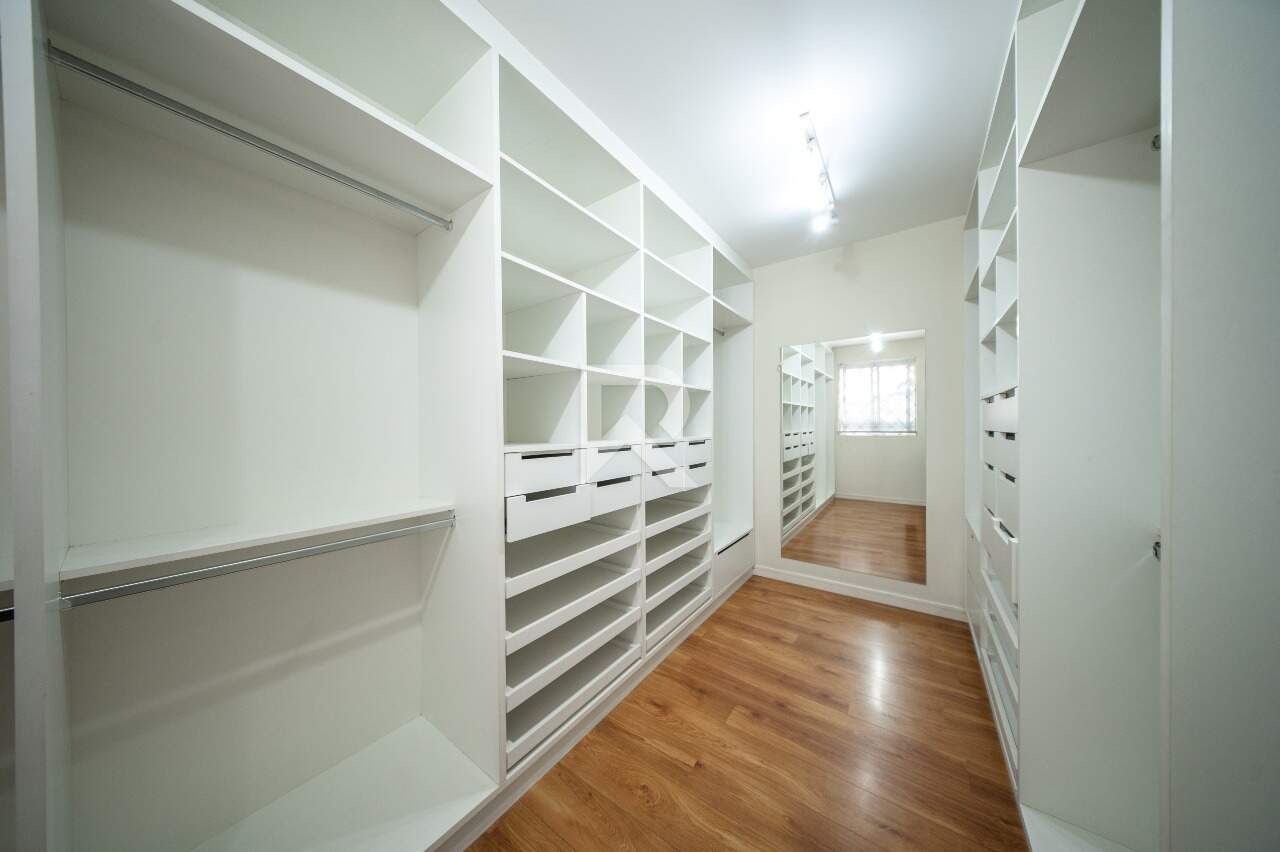Casa com Amplo Jardim, Piscina e 4 Quartos para Locação, 316 m² - Jardim Social - Curitiba/PR miniatura 33