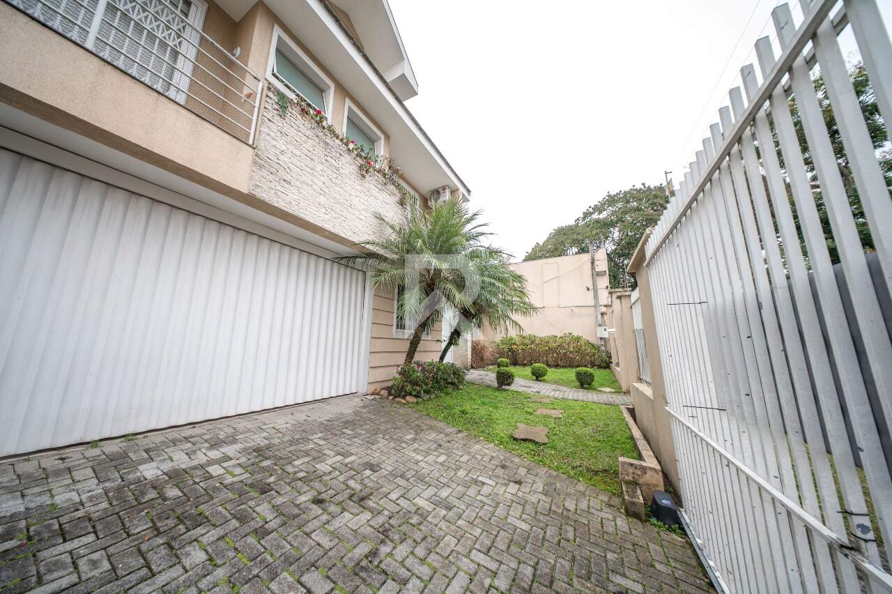 Casa com Amplo Jardim, Piscina e 4 Quartos para Locação, 316 m² - Jardim Social - Curitiba/PR miniatura 4