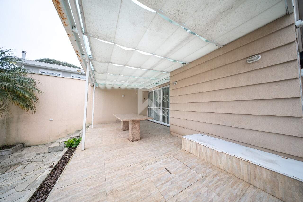 Casa com Amplo Jardim, Piscina e 4 Quartos para Locação, 316 m² - Jardim Social - Curitiba/PR miniatura 54