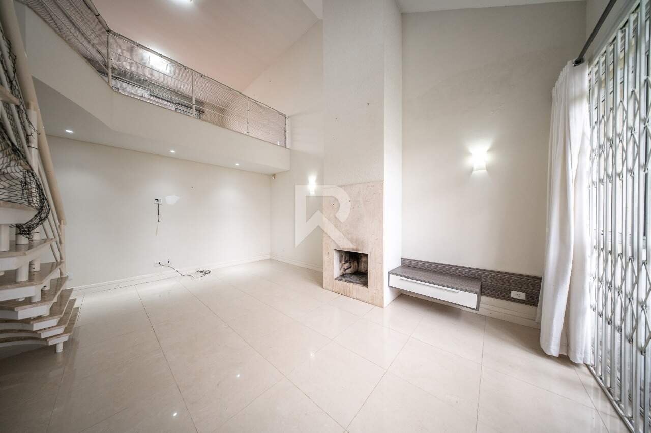 Casa com Amplo Jardim, Piscina e 4 Quartos para Locação, 316 m² - Jardim Social - Curitiba/PR miniatura 9