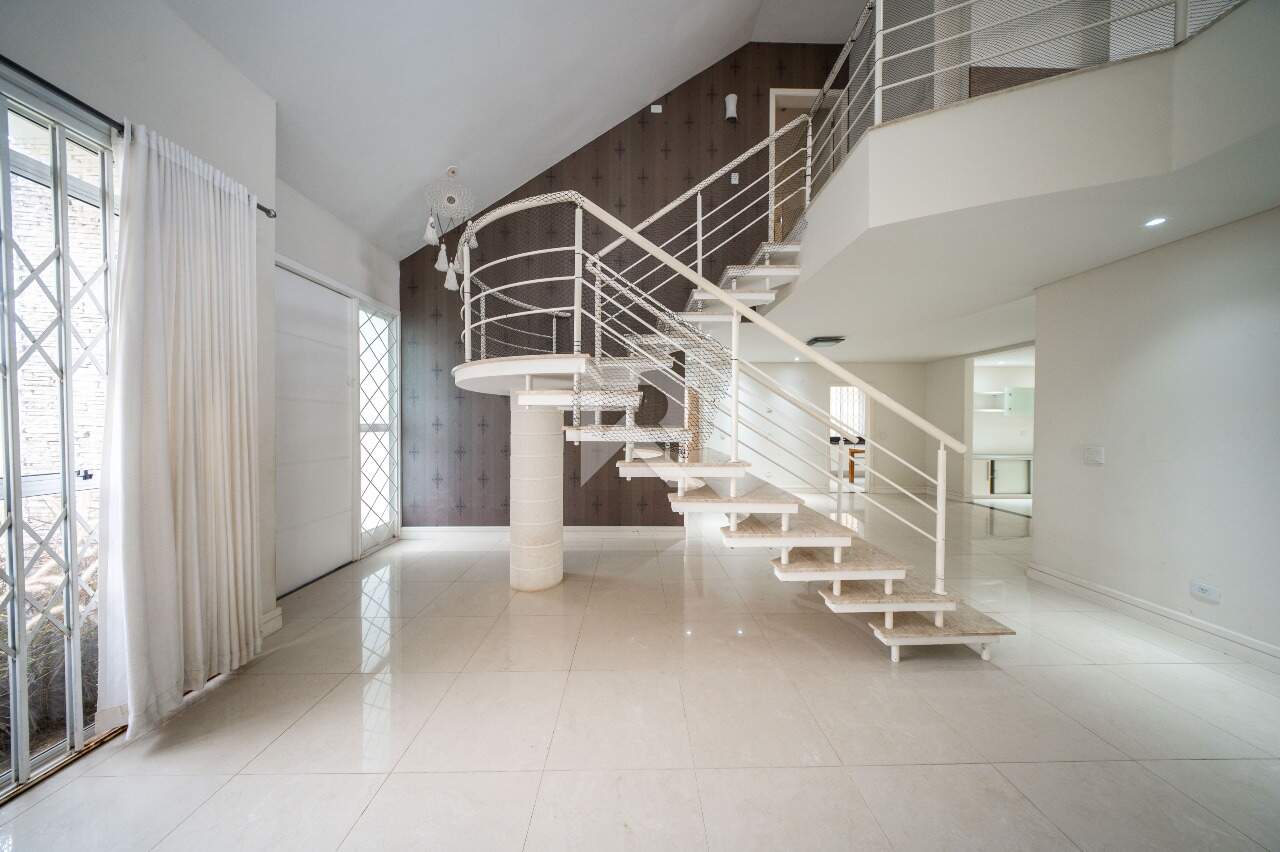 Casa com Amplo Jardim, Piscina e 4 Quartos para Locação, 316 m² - Jardim Social - Curitiba/PR miniatura 7