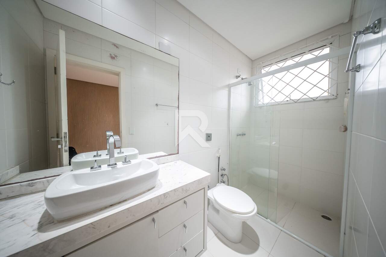 Casa com Amplo Jardim, Piscina e 4 Quartos para Locação, 316 m² - Jardim Social - Curitiba/PR miniatura 50