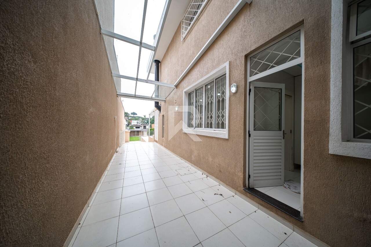 Casa com Amplo Jardim, Piscina e 4 Quartos para Locação, 316 m² - Jardim Social - Curitiba/PR miniatura 52