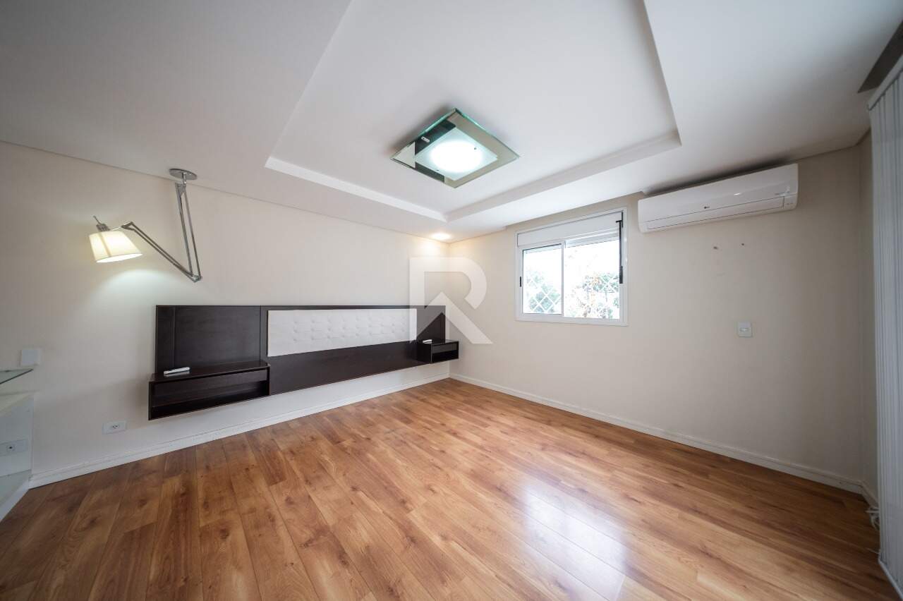 Casa com Amplo Jardim, Piscina e 4 Quartos para Locação, 316 m² - Jardim Social - Curitiba/PR miniatura 32