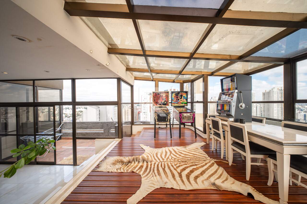 Cobertura Semi Mobiliada com Deck, Jacuzzi, 3 quartos e 221m2 para locação - Água verde, Curitiba miniatura 10