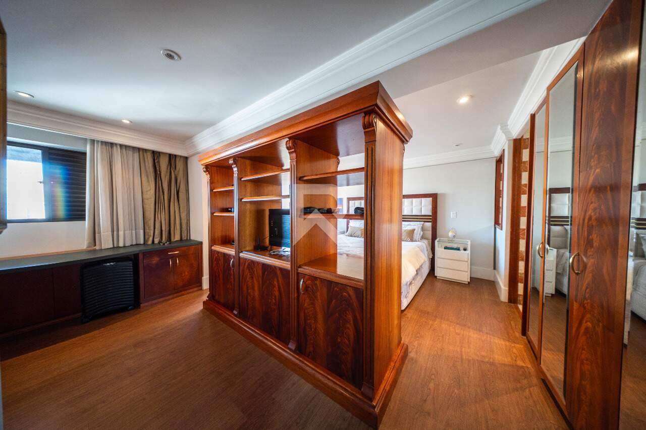 Cobertura Semi Mobiliada com Deck, Jacuzzi, 3 quartos e 221m2 para locação - Água verde, Curitiba miniatura 33