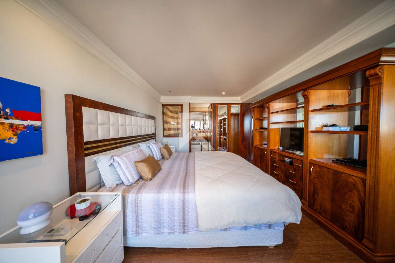 Cobertura Semi Mobiliada com Deck, Jacuzzi, 3 quartos e 221m2 para locação - Água verde, Curitiba miniatura 30