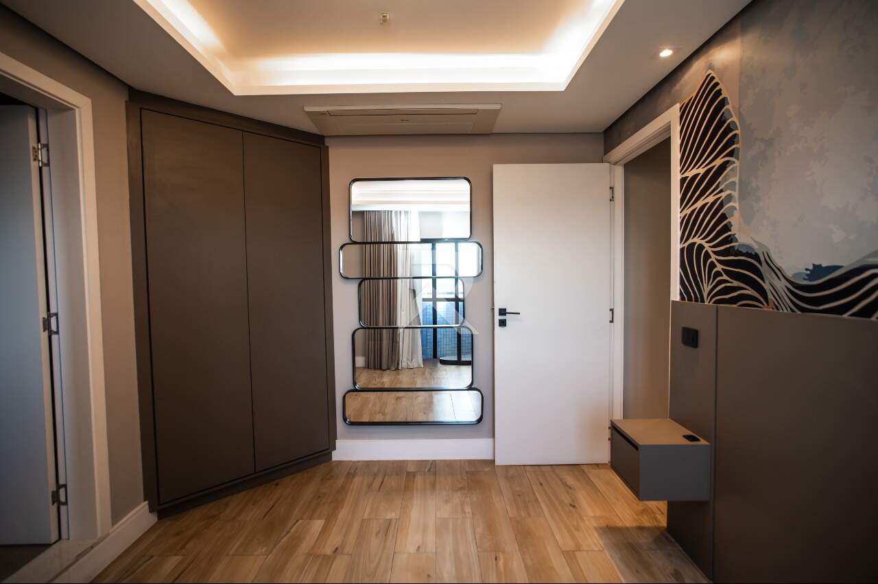 Cobertura com Vista Panorâmica, 4 quartos 3 suítes, 4 Vagas para locação, 362 m² - Mossunguê - Curitiba/PR miniatura 41