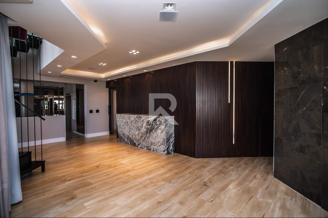Cobertura com Vista Panorâmica, 4 quartos 3 suítes, 4 Vagas para locação, 362 m² - Mossunguê - Curitiba/PR miniatura 5