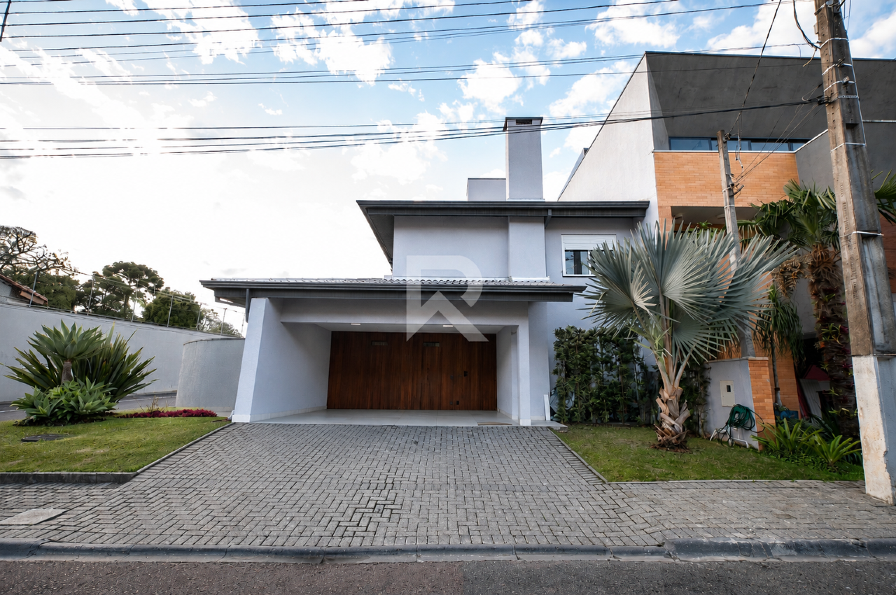 Casa em Condomínio com Jardim, 4 quartos, 4 vagas para locação, 250 m² - Campo Comprido - Curitiba/PR miniatura 3