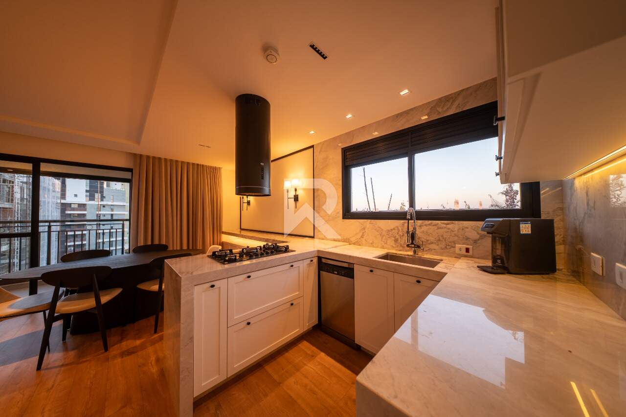 Apartamento Mobiliado em Cond. Clube com 2 quartos, closet, 2 vagas, 106m2 para alugar - Alto da Glória, Curitiba miniatura 16