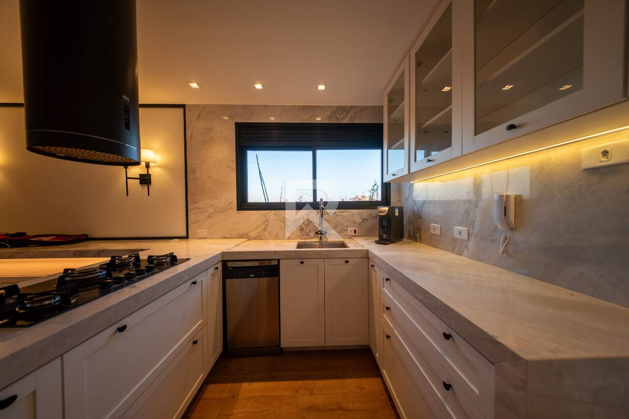 Apartamento Mobiliado em Cond. Clube com 2 quartos, closet, 2 vagas, 106m2 para alugar - Alto da Glória, Curitiba miniatura 15