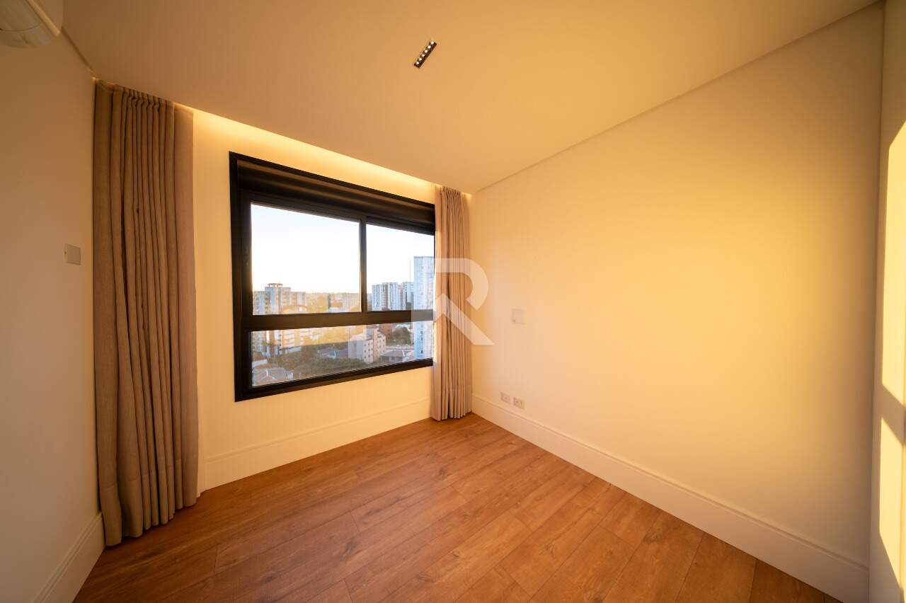 Apartamento Mobiliado em Cond. Clube com 2 quartos, closet, 2 vagas, 106m2 para alugar - Alto da Glória, Curitiba miniatura 25