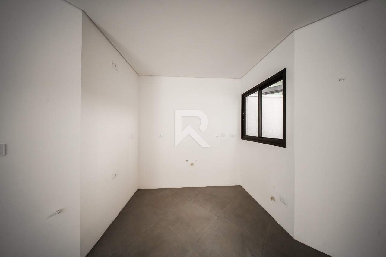 Sobrado Triplex com Vista Livre, 3 Quartos e 2 Vagas à venda, 164 m² - Bom Retiro - Curitiba/PR miniatura 14